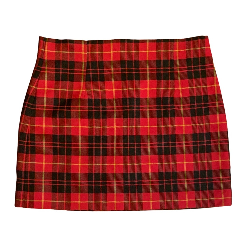 Zara Red Plaid Mini Skirt size L